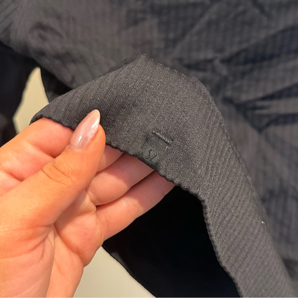 Lululemon Rest Less Cropped Half Zip Rib Black - Picture 6 of 7